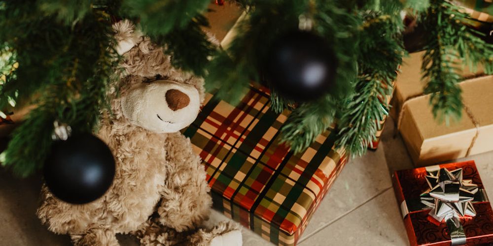 🎄 A Christmas of Thoughtful Surprises: Gifts with Heart for Him & Her
