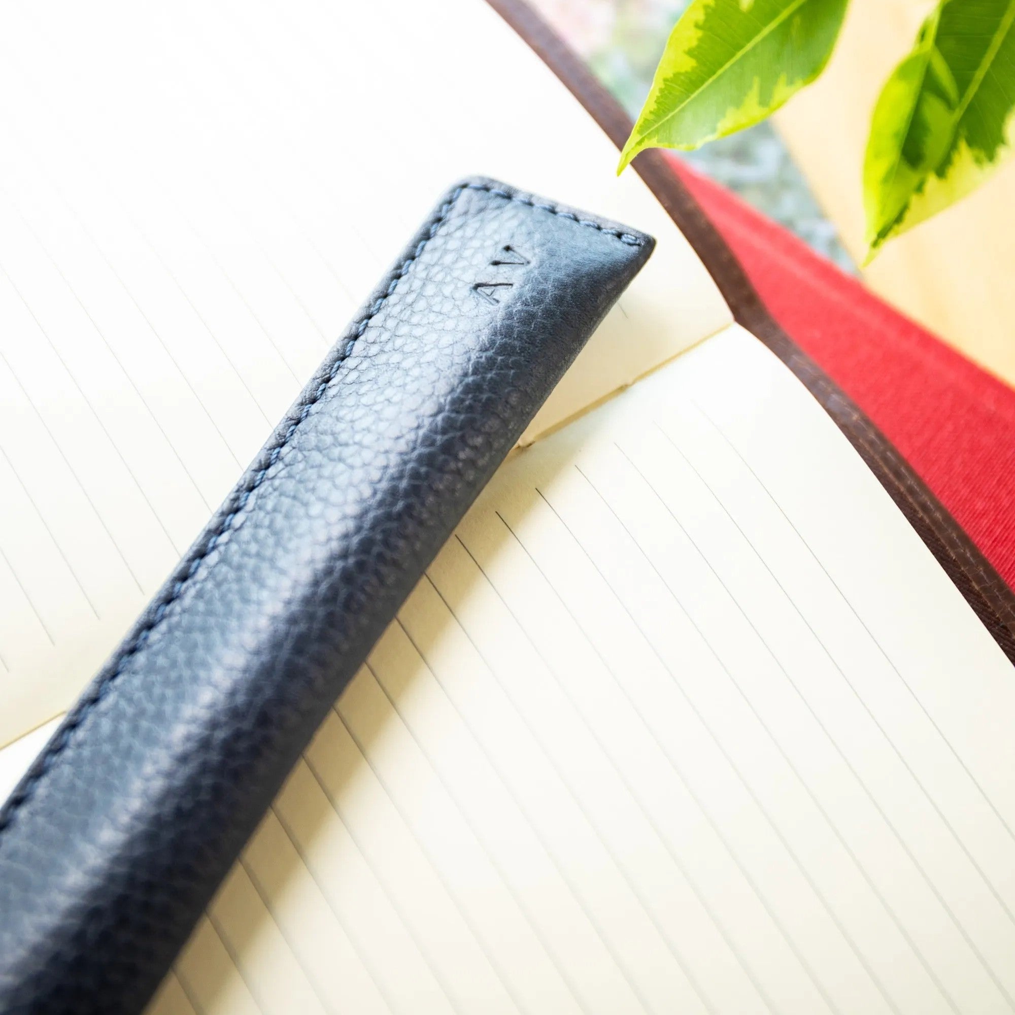 Personalised Pebble Grain Leather Pen Holder - Navy