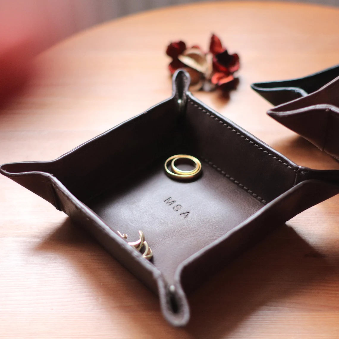 Personalised Desk Tidy/Coin Tray/Jewellery Holder - Brown